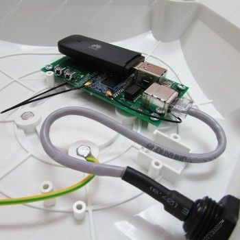Беспроводной встраиваемый 3G/4G маршрутизатор AXR-1 PoE (БП)